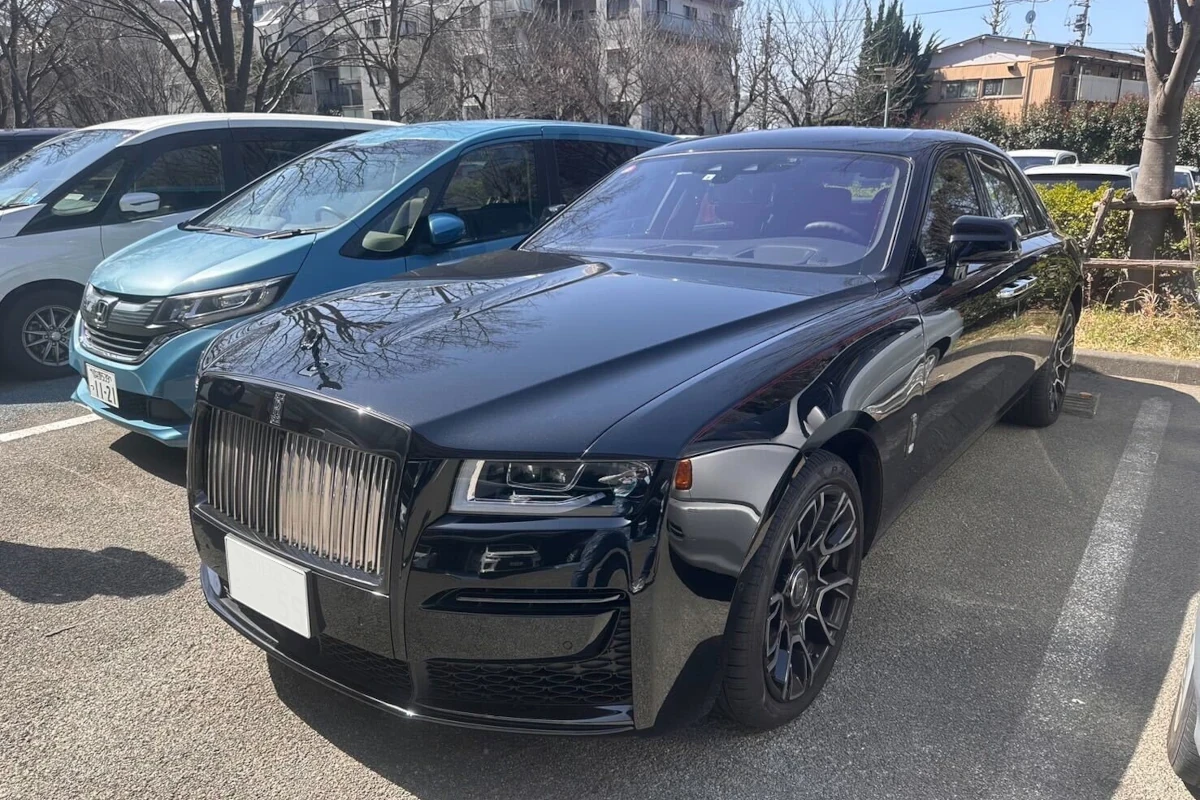 Rolls-Royce Ghost Black Badge 